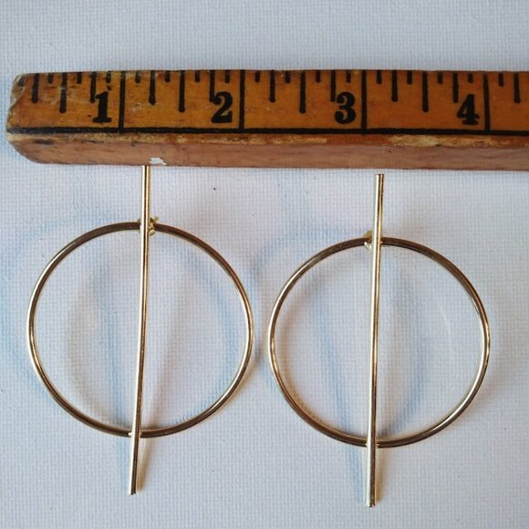 Lot of 7 Hoop Earrings Gold Toned Rhinestone Costume Jewelry Large Pierced Ears - Picture 6 of 15